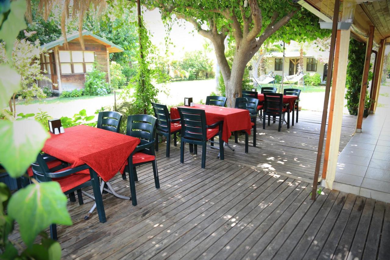 Bed and Breakfast Tunays Pansiyon Чирали Екстер'єр фото