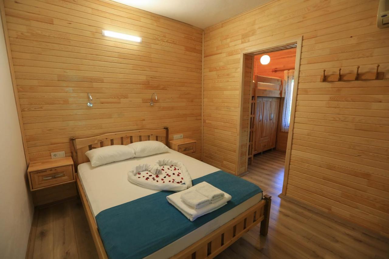 Bed and Breakfast Tunays Pansiyon Чирали Екстер'єр фото