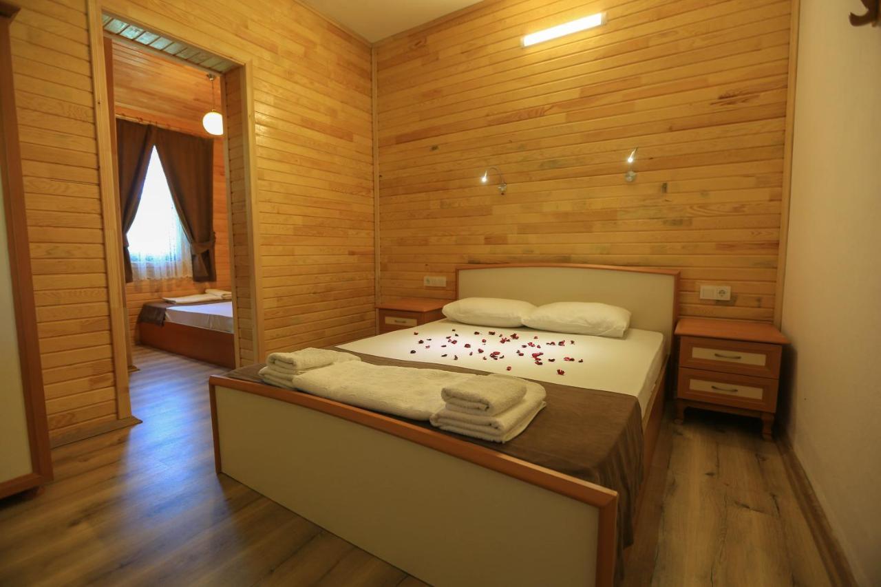 Bed and Breakfast Tunays Pansiyon Чирали Екстер'єр фото